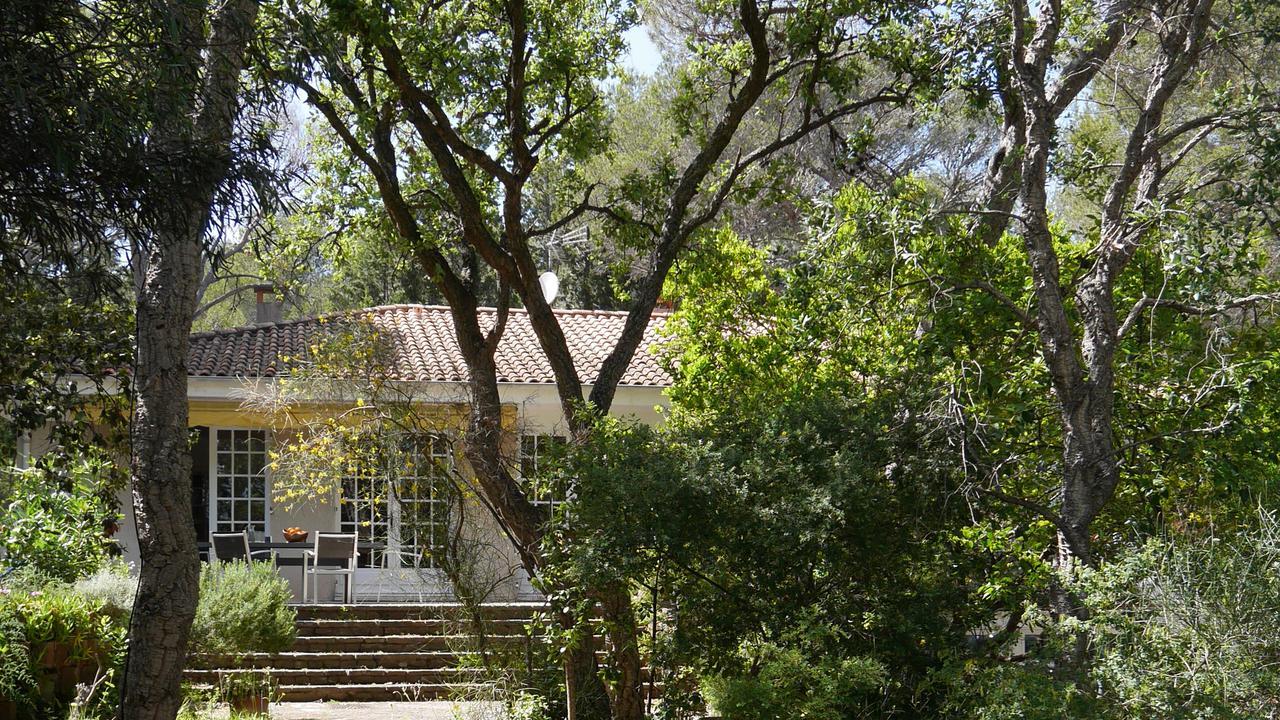 La Maison Blanche Panzió Saint Aygulf Kültér fotó